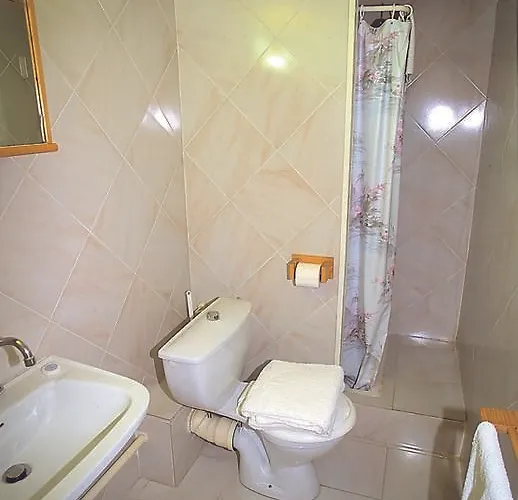 Lou Paouvadou Сент-Максім