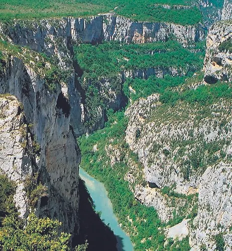 Hotel Lou Paouvadou 3*